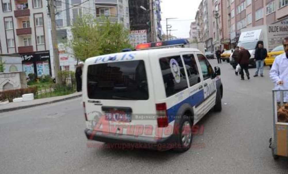 Pazarcı Ve Müşterinin Çürük Domates Kavgası