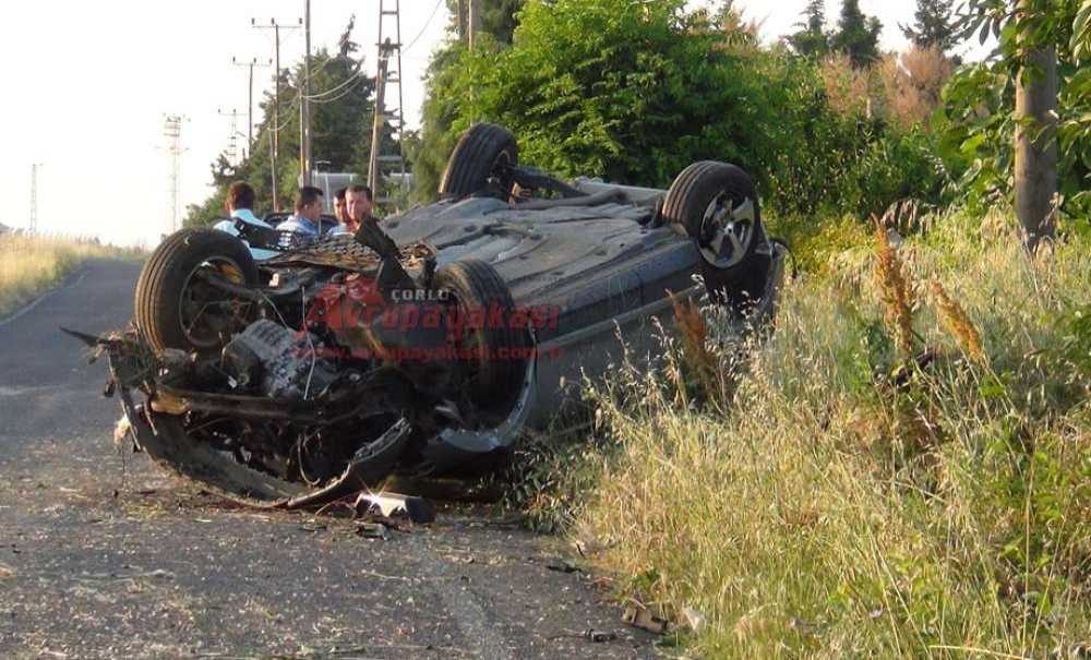 Elektrik Direğine Çarpan Cip Takla Attı 1 Yaralı