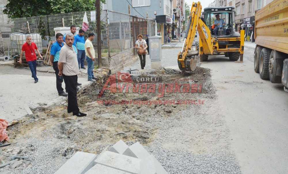 Kumyol Caddesi'nde Esnafın Şikayeti Devam Ediyor
