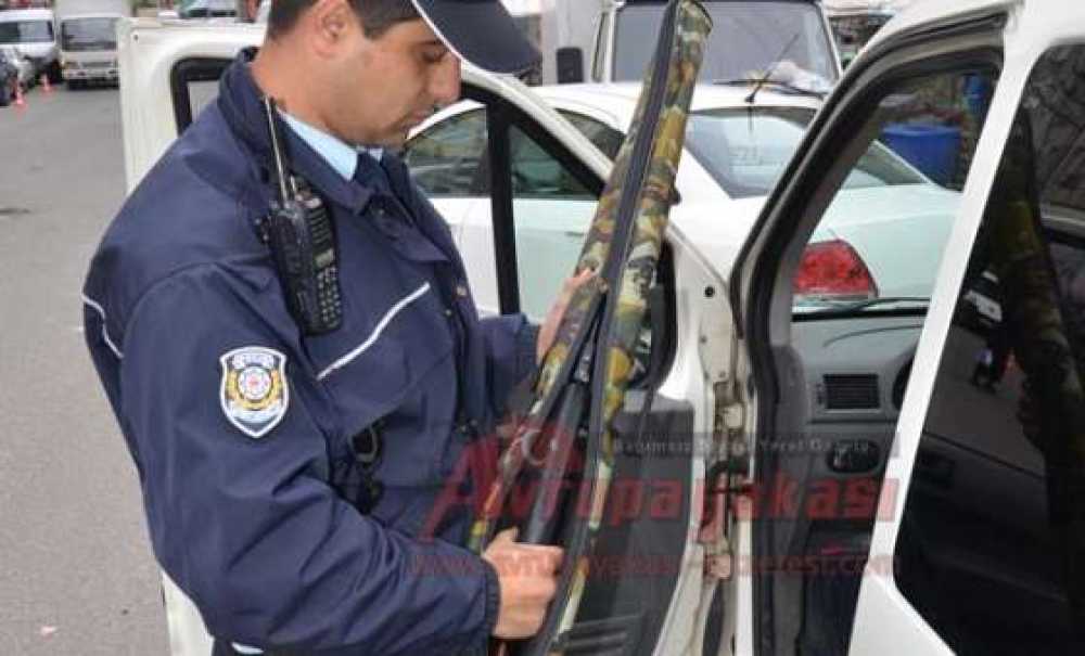 Pazarcı Ve Müşterinin Çürük Domates Kavgası