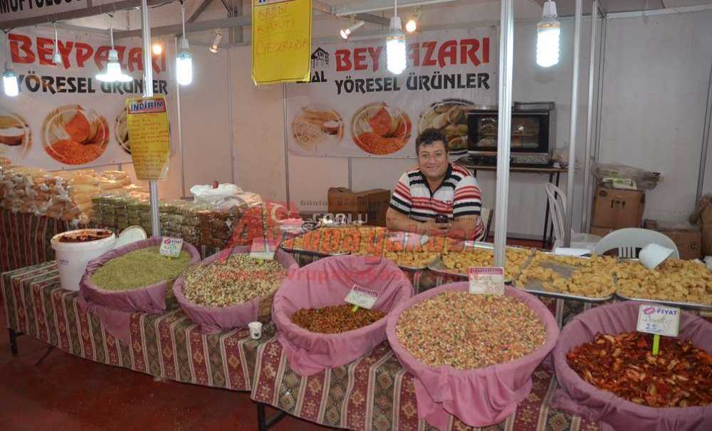 Tuğba Özay Çorlu'da Konser Verecek