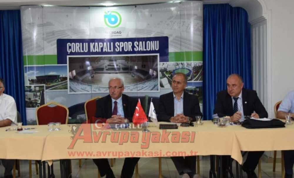 Başkan Albayrak Kurmayları Ile Yağmur Tedbirlerini Değerlendirdi