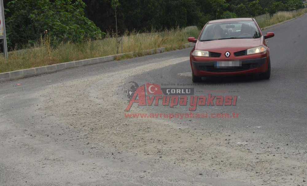 Beton Mikserleri Trafik Güvenliğini Tehlikeye Sokuyor