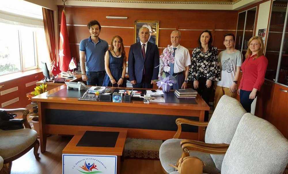 Gençlik Merkezinden Kaymakam Kılıç'a Ziyaret
