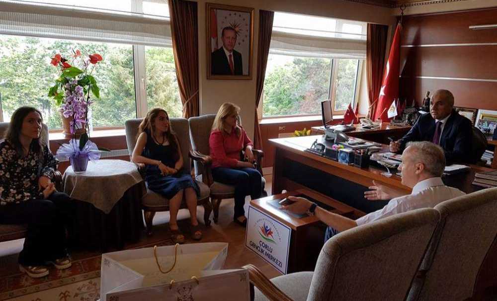 Gençlik Merkezinden Kaymakam Kılıç'a Ziyaret