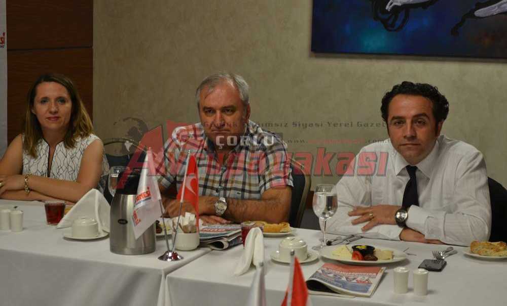 Özel Çorlu Vatan Hastanesi'nden İftar Yemeği