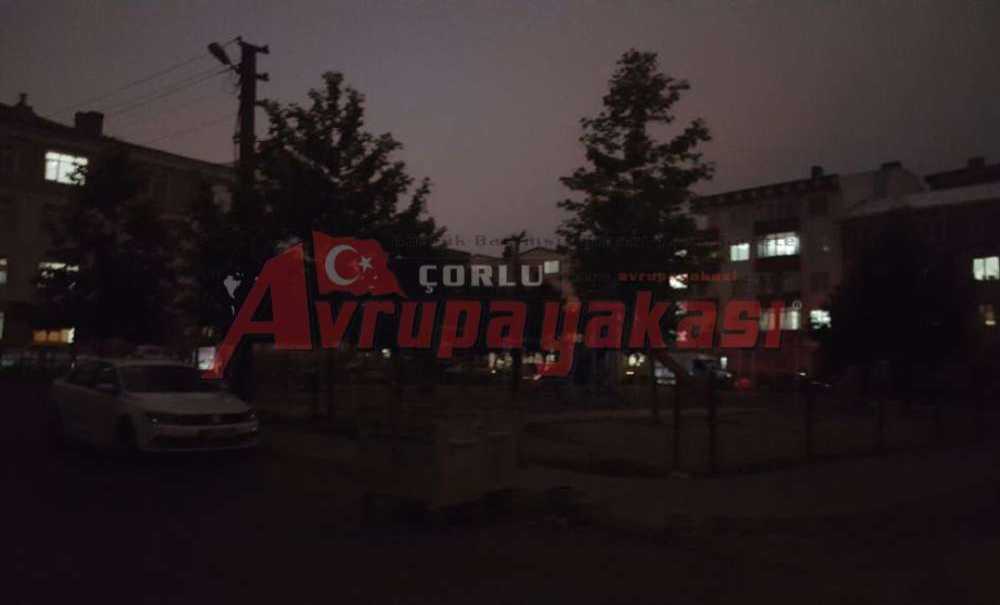 Mahalle Sakinlerinin Karanlık Tepkisi