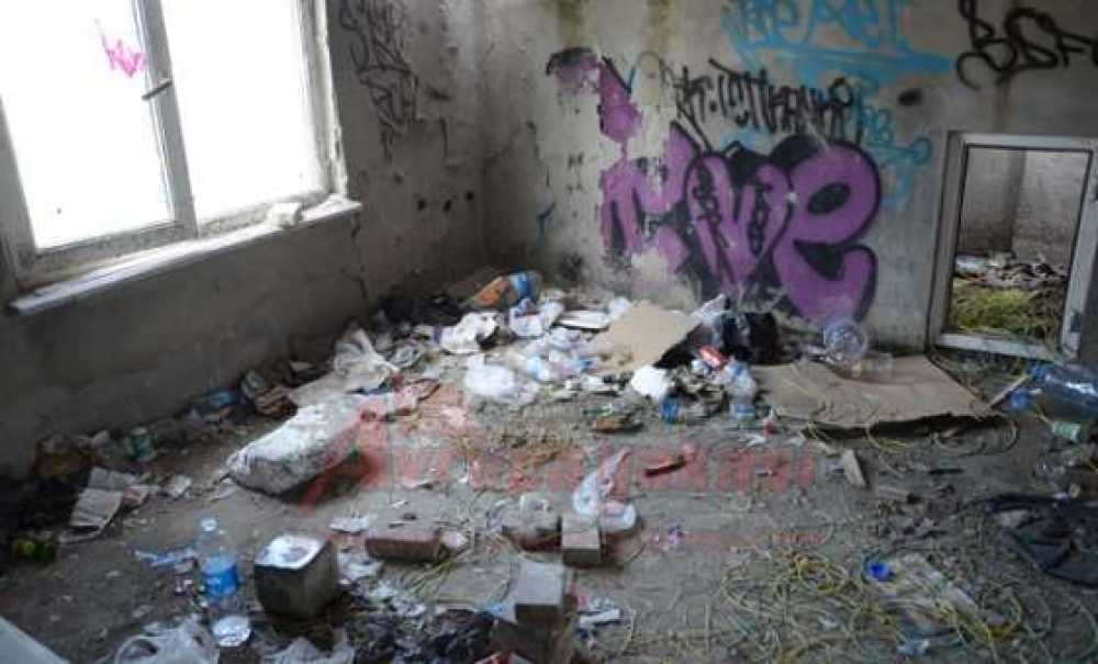 Metruk Binalar Yıkılıyor