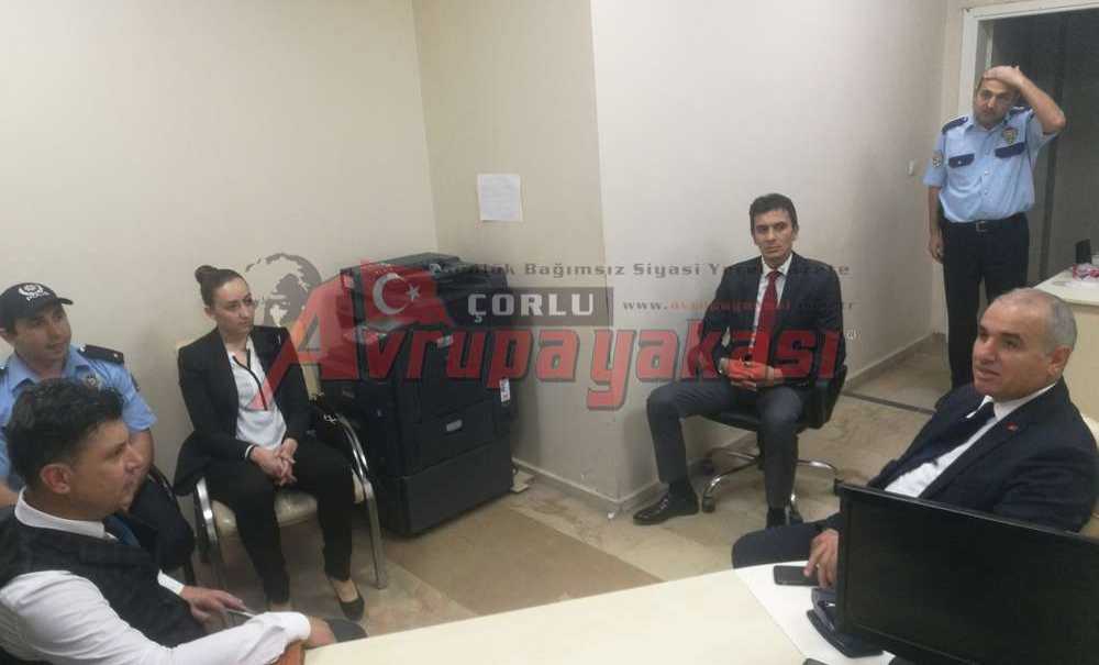 Kaymakam Kılıç'tan Cumhuriyet Polis Merkezi'ne Bayram Ziyareti