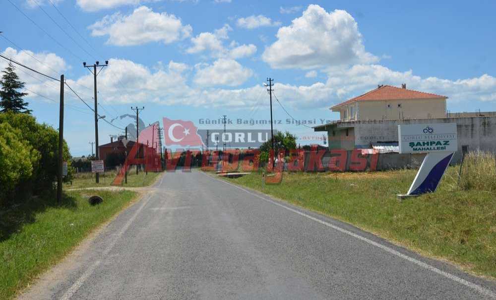 Şahbaz Mı? Şahpaz Mı?