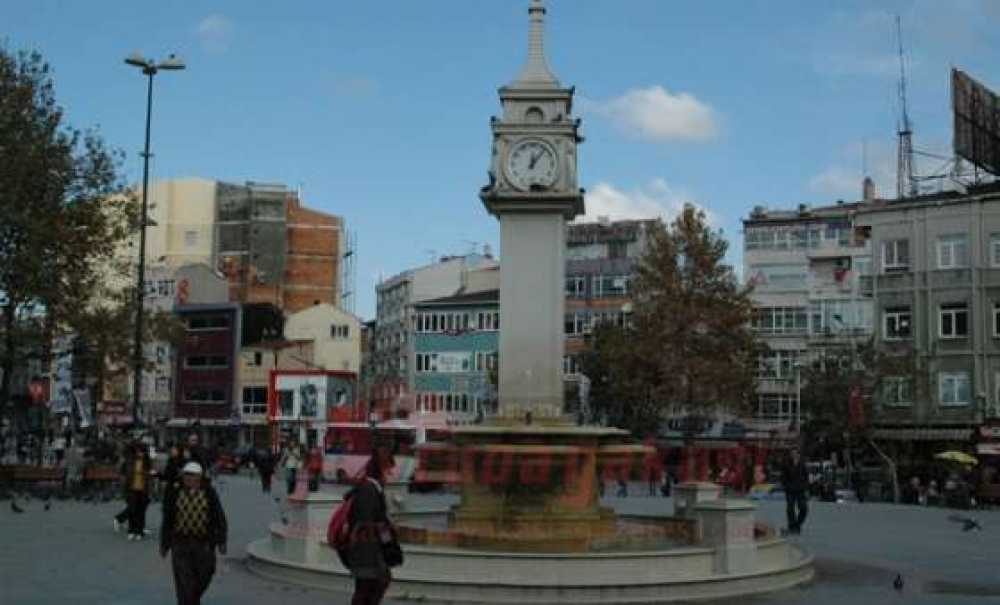 Saat Kulesi Buluşma Noktası Oldu