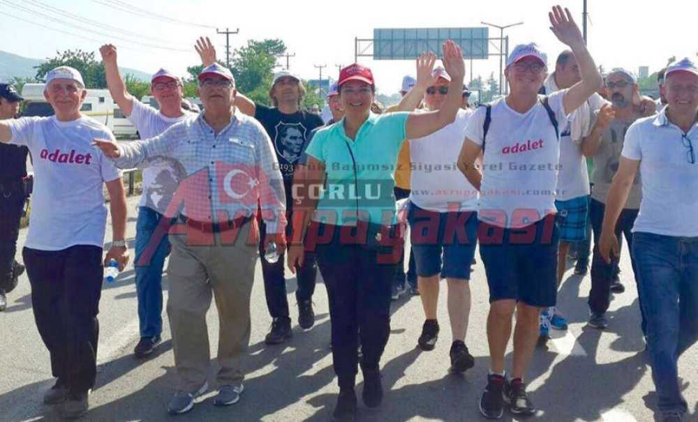 Çorlu Chp Adalet Yürüyüşüne Katıldı