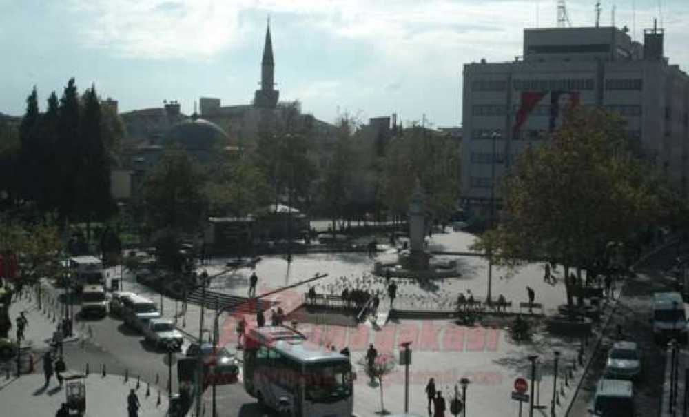 Saat Kulesi Buluşma Noktası Oldu