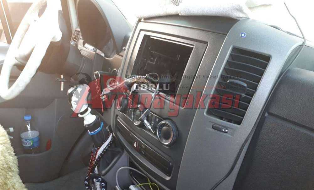 Oto Fareleri Servislere Dadandı