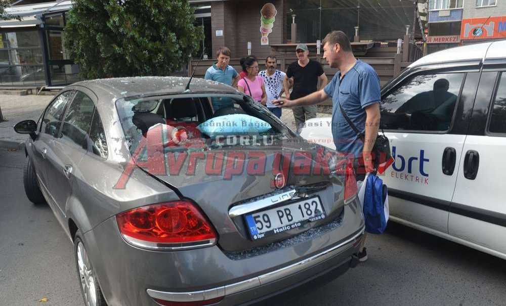 Kırmızı Işıkta 4 Araca Çarpıp Durabildi