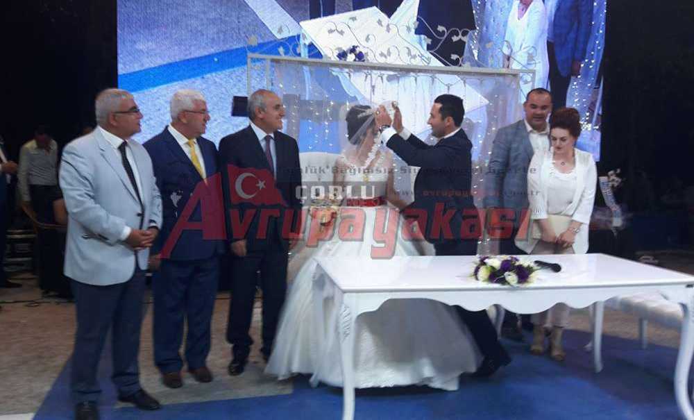 Yüksel Ailesinin Mutlu Günü