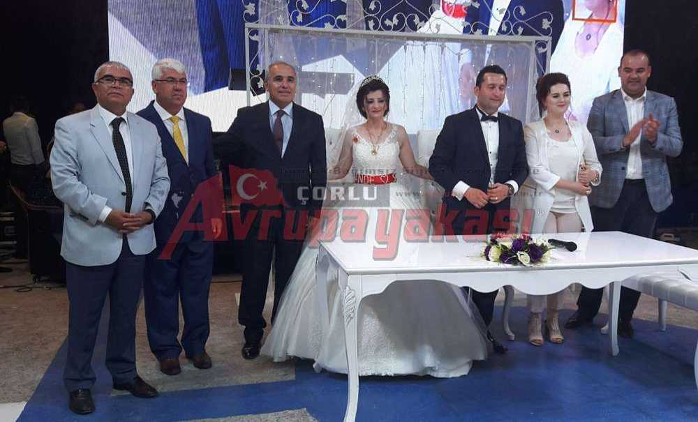 Yüksel Ailesinin Mutlu Günü