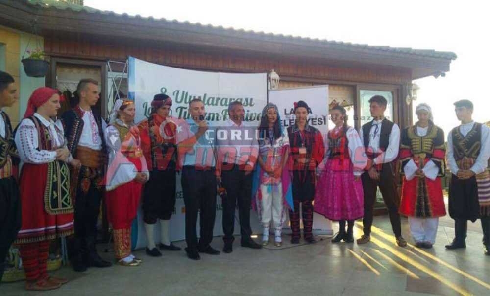 Ergene Belediyesi Halk Dansları Topluluğu Lapta Festivali'ne Katıldı