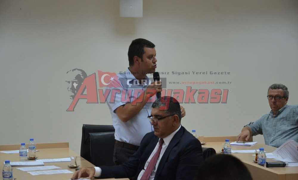 Ak Partili Eryılmaz Kumyol Caddesi'ndeki Ağaçların Akıbetini Sordu