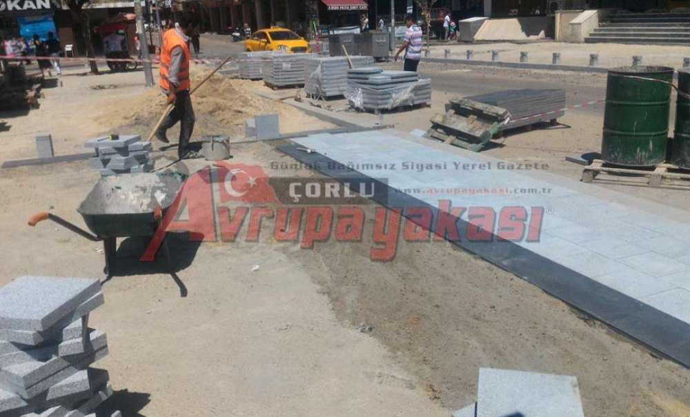Çorlu Belediyesi'nin Yol Çalışması Tüm Hızıyla Devam Ediyor