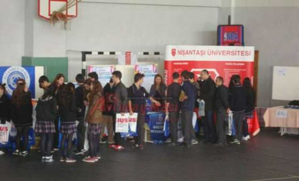 Özel Trakya Koleji`nden 5. Üniversite Tanıtım Fuarı