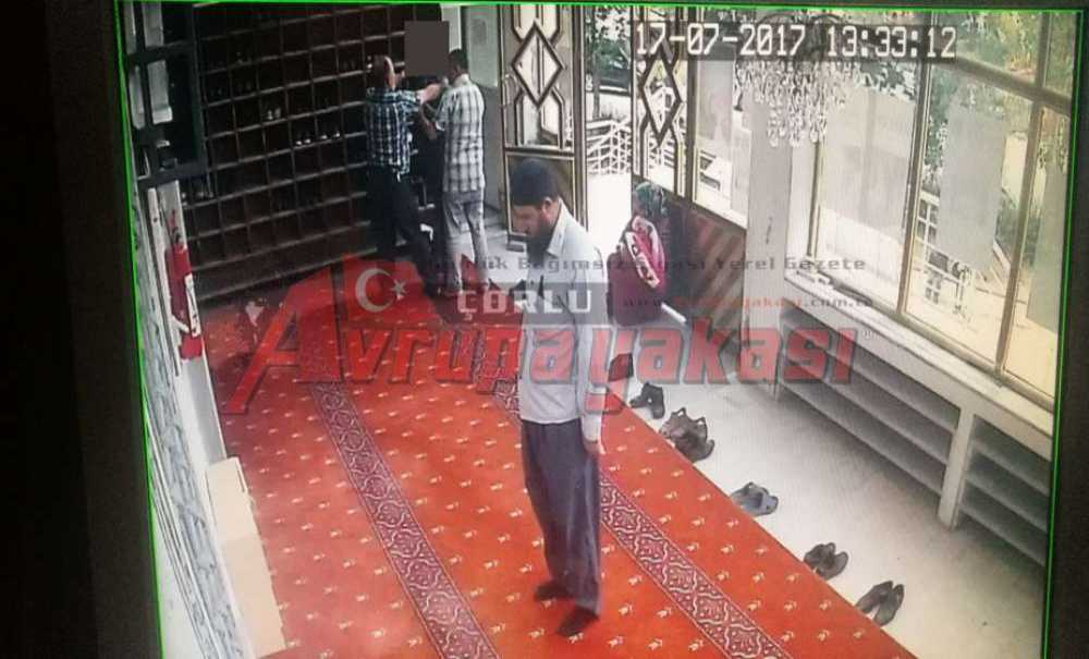 Seri Hırsız Son İşinde Cemaate Yakalandı