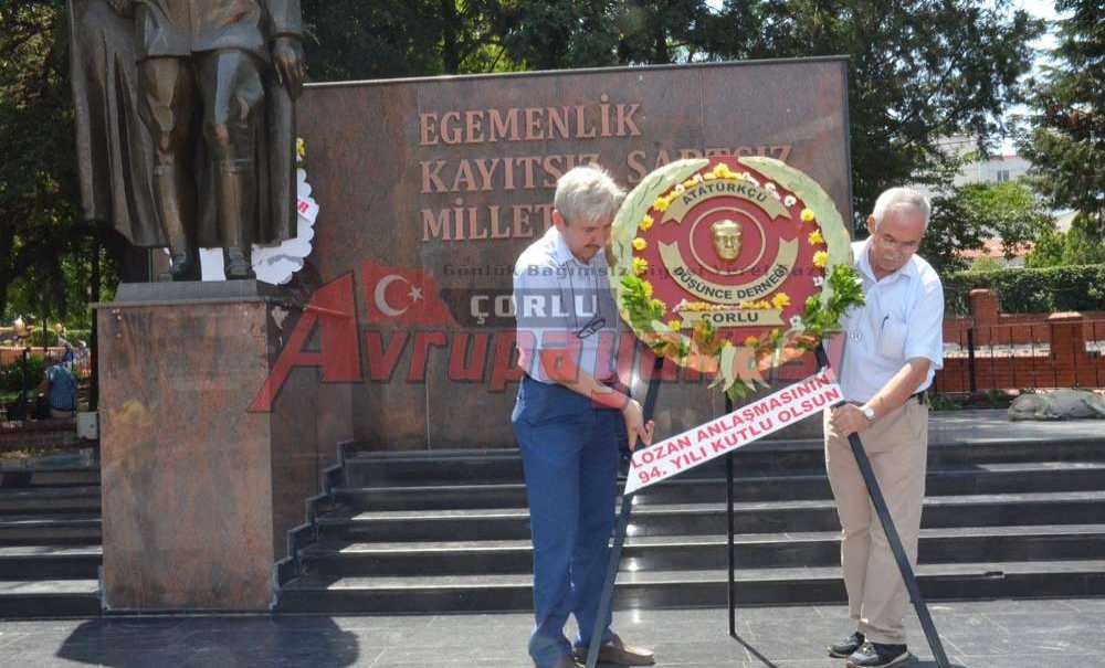 Add Çorlu Şubesi'nden Atatürk Anıtı'na Lozan Çelengi