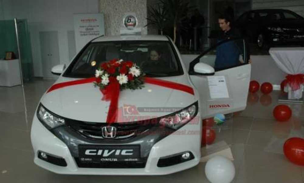 Onur Honda Yeni Civic`i Tanıttı