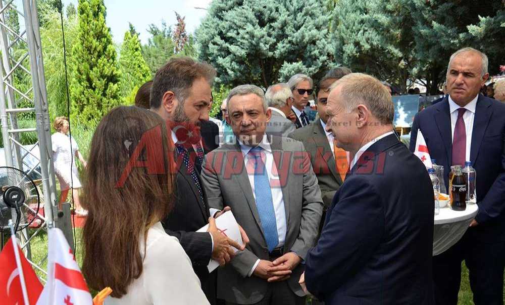 Velimeşe'de Gürcistan Fahri Konsolosluğu Açıldı