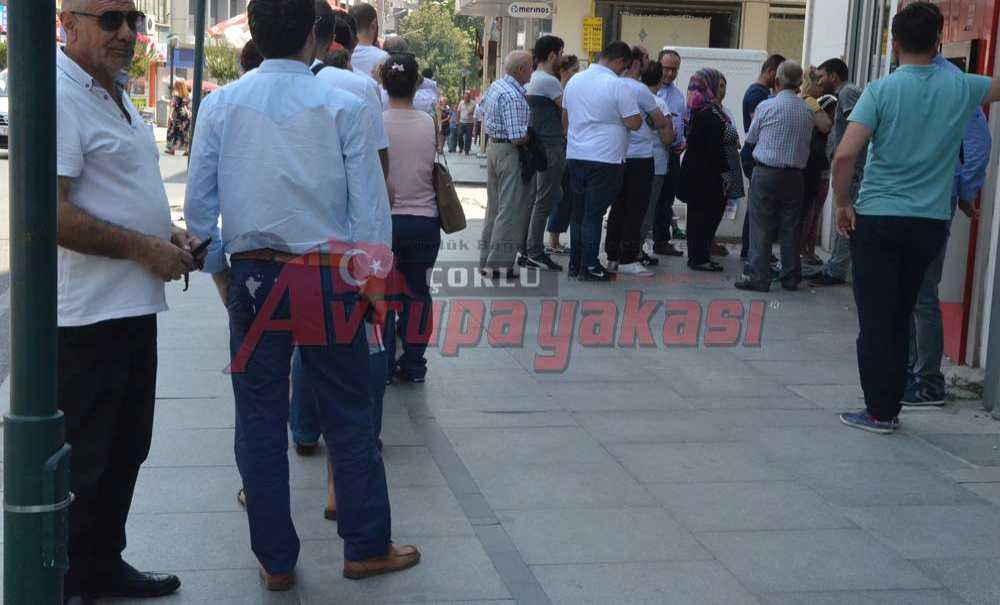 Vatandaşların Sıra Çilesi