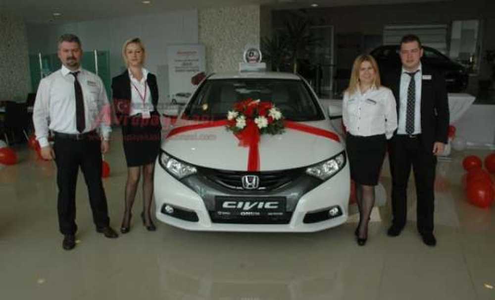 Onur Honda Yeni Civic`i Tanıttı