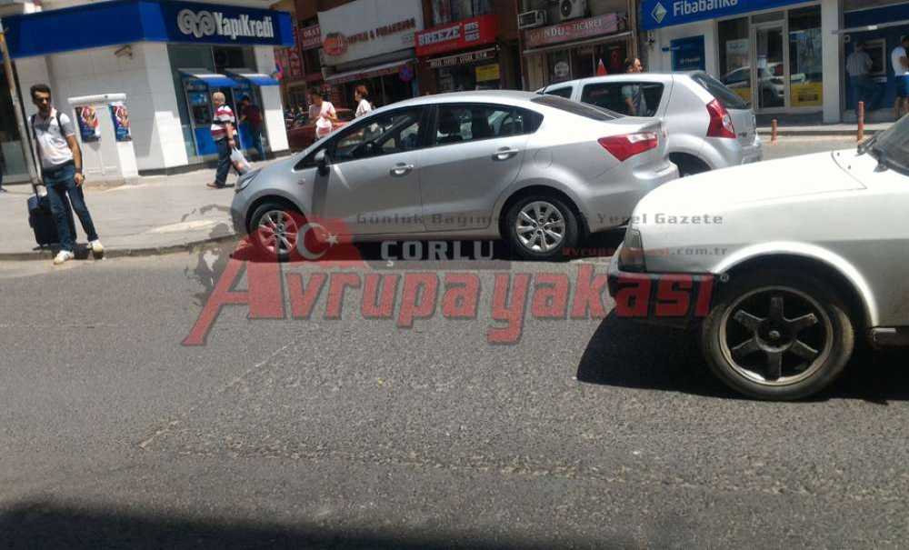 Kaldırımlar İşgal Altında