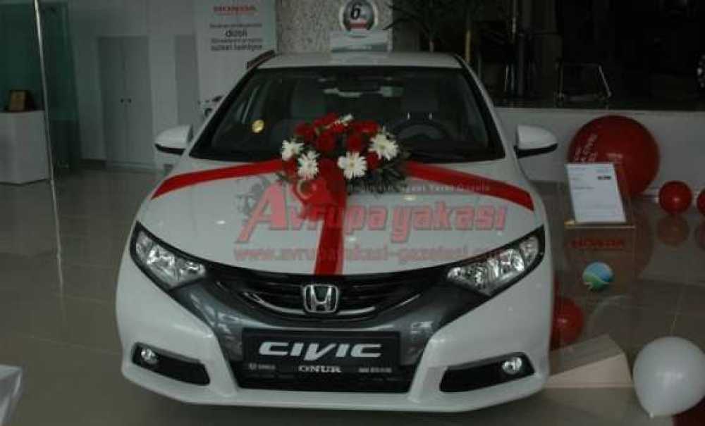 Onur Honda Yeni Civic`i Tanıttı