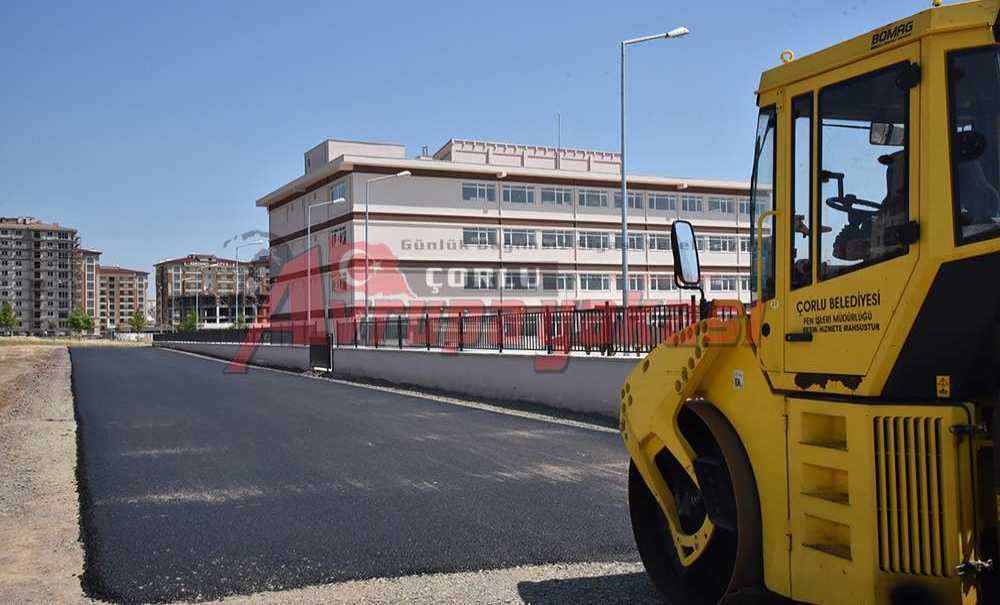 Asfalt Çalışmaları Devam Ediyor