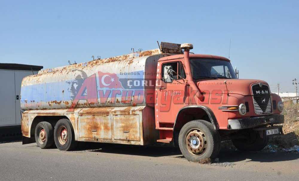 Hurda Araç Mezarlığı