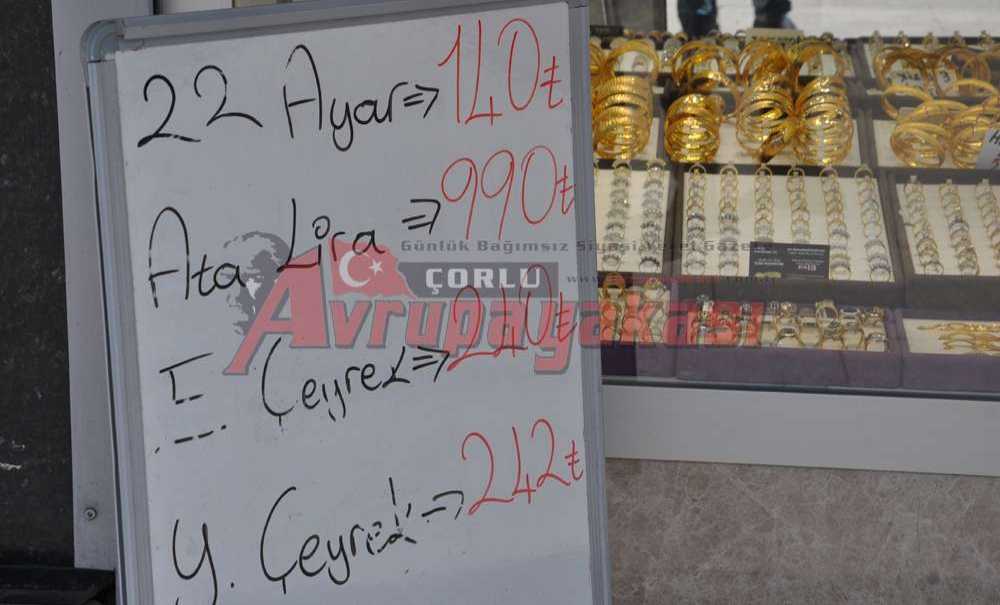 Vatandaş Hesaplı Takıya Yöneldi