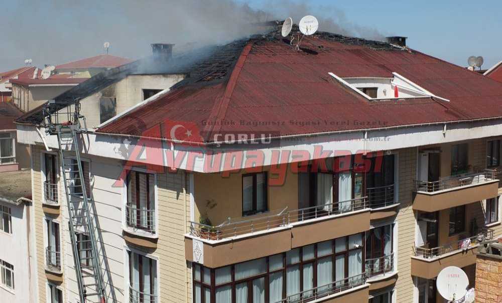 Çatıda Çıkan Yangın Korkuttu