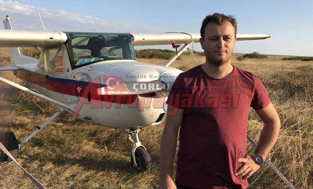 Arızalanan Uçak Tarlaya Indi