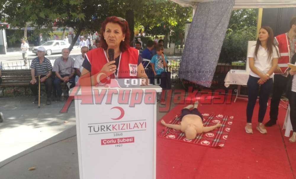 Çorlu Kızılay`ından İlk Yardım Farkındalık Çalışması
