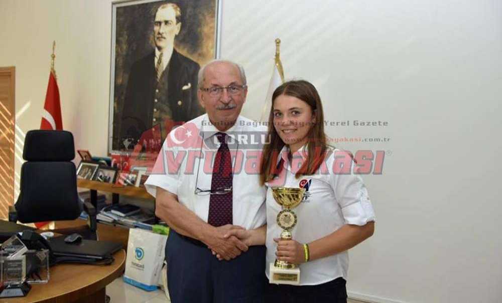 Yelkenciden Başkan Albayrak'a Ziyaret