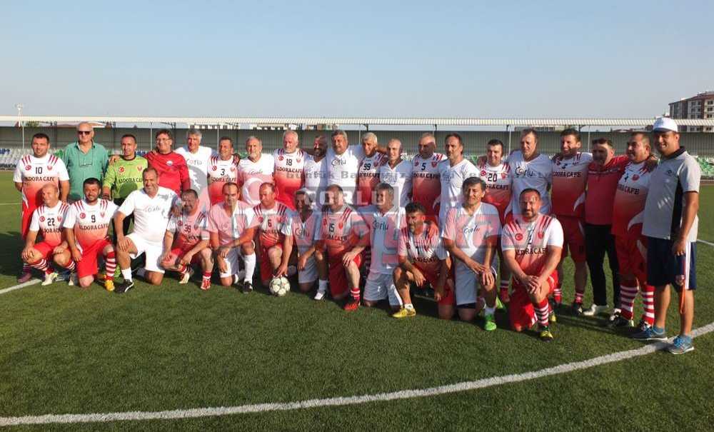 Galatasaray Ve Çorlu Balkanspor Veteranlarından Dostluk Mesajı