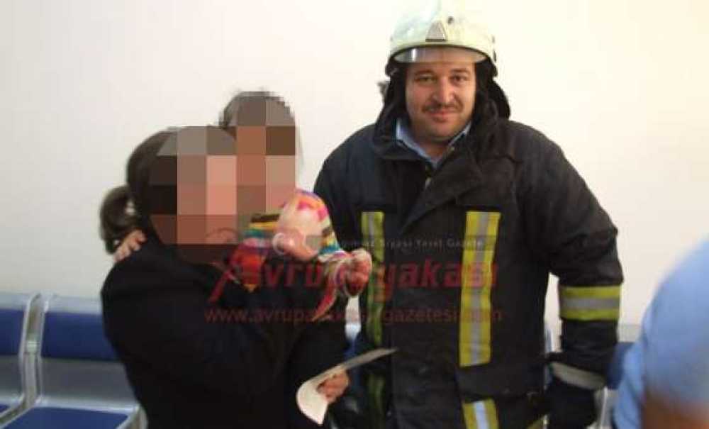 3 Yaşındaki Çocuğun Bacağı Sandalyeye Sıkıştı