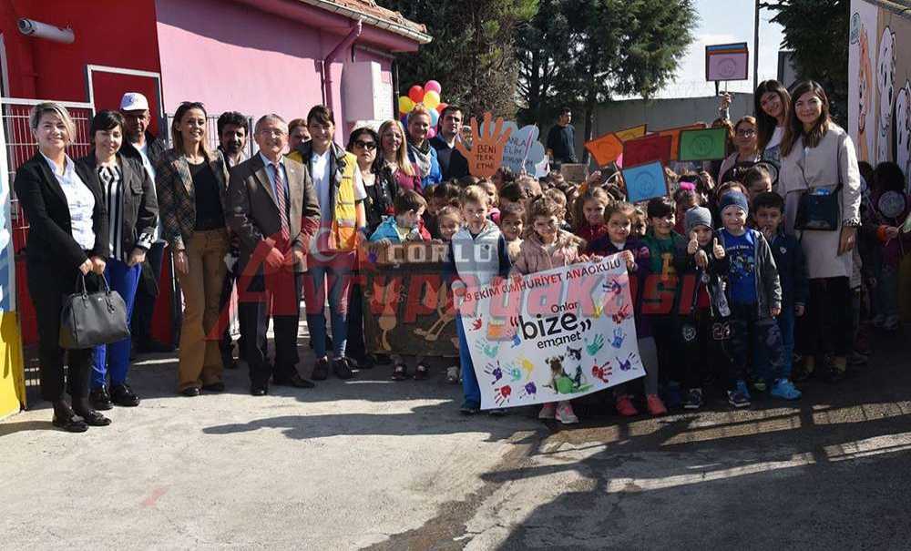 Öğrencilerden Hayvan Bakımevine Ziyaret