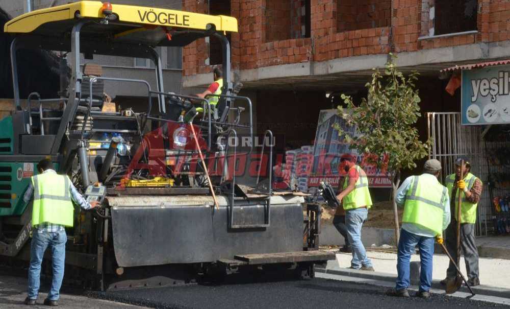 Gazi Caddesi Asfaltlandı