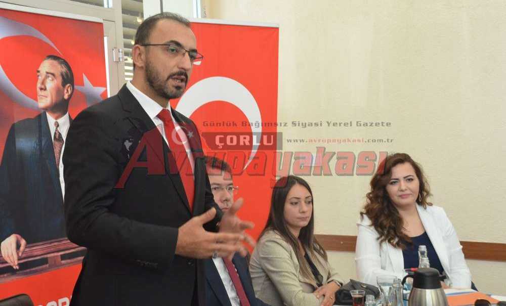 “İlçe Başkanlığı Mazbatasını Köprülü`ye Versinler”