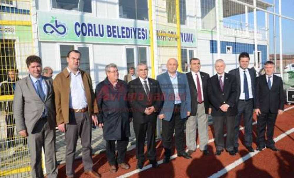Çorlu Belediyesi'nin Şehir Stadı Açıldı