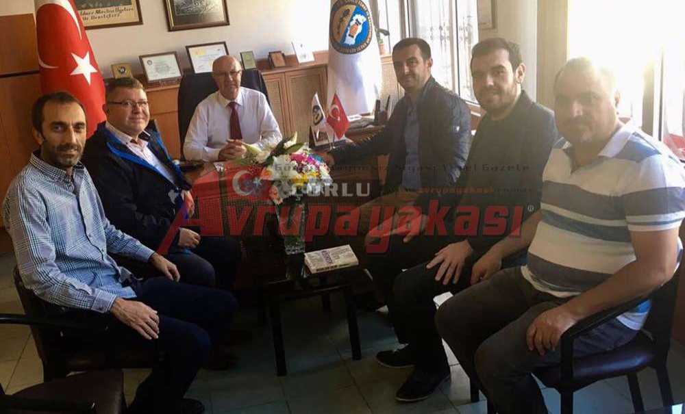 Atalay`dan Eski Yönetimine Ziyaret