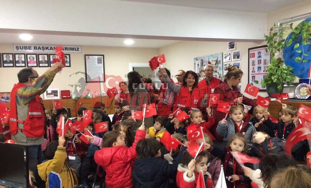 “Kızılay Haftası Kutlu Olsun”