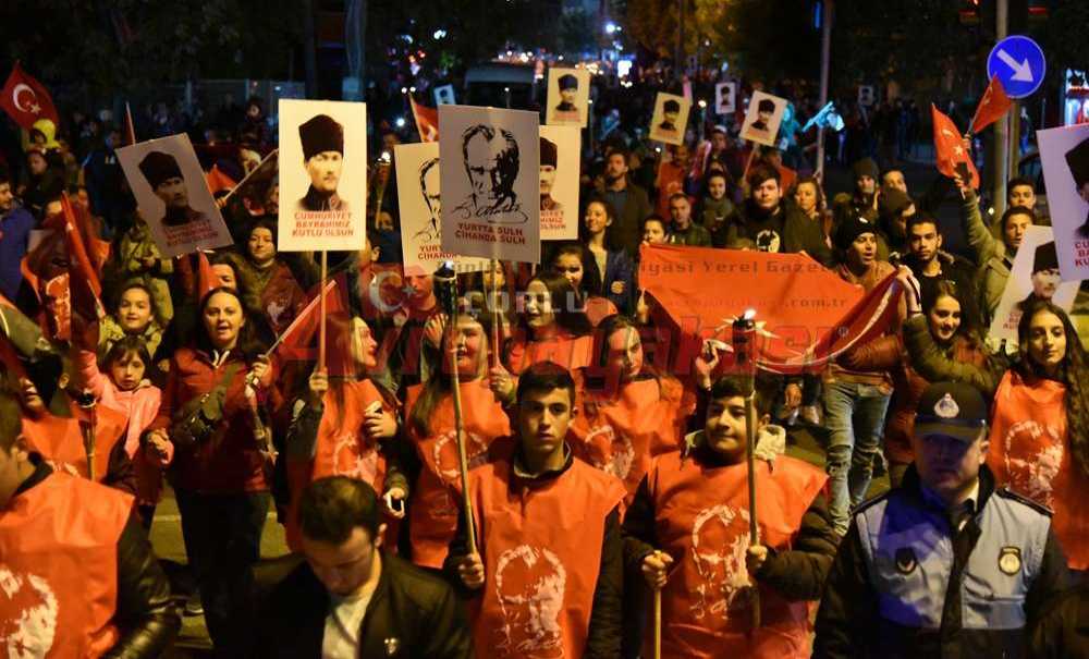 Çorlu`da Fener Alayı