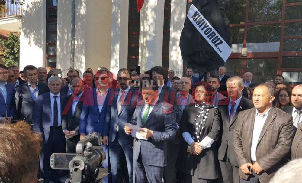 Yüksel`den Tezcan Ve Eşkinat`a Kınama